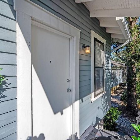 Jungle Themed Apt. Close To Coffee, Food + Shops! Τάμπα Εξωτερικό φωτογραφία
